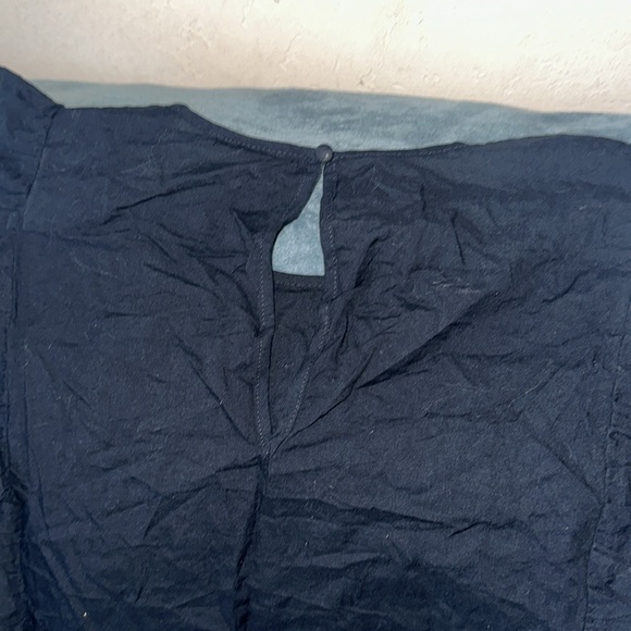 A New Day XXL black top tank style with ruffled sleeves New - Picture 6 of 6